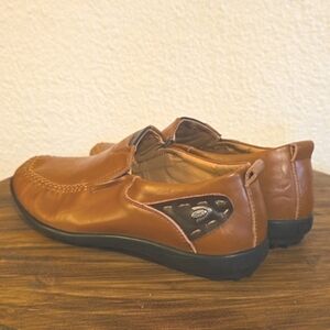Mens Tan Driving Loafers/ Shoes Neutral Minimalist Slip On Comfort Sz.8 (41)